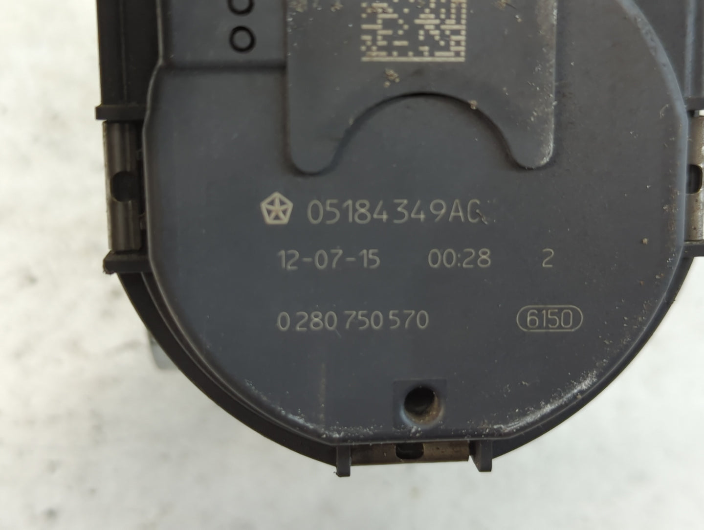 2011-2022 Dodge Challenger Throttle Body P/N:0 280 750 570 05184349AC Fits OEM Used Auto Parts - Oemusedautoparts1.com