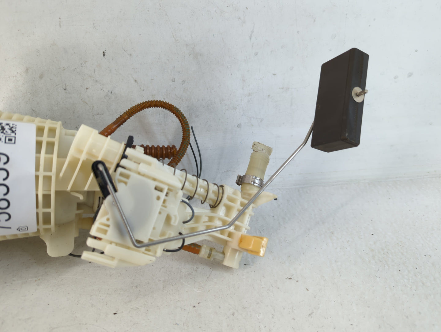 2008-2021 Dodge Challenger Electrical Gas Fuel Pump Assembly - Oemusedautoparts1.com