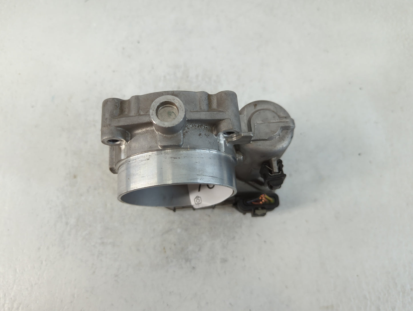 2011-2022 Dodge Challenger Throttle Body P/N:0 280 750 570 05184349AC Fits OEM Used Auto Parts - Oemusedautoparts1.com