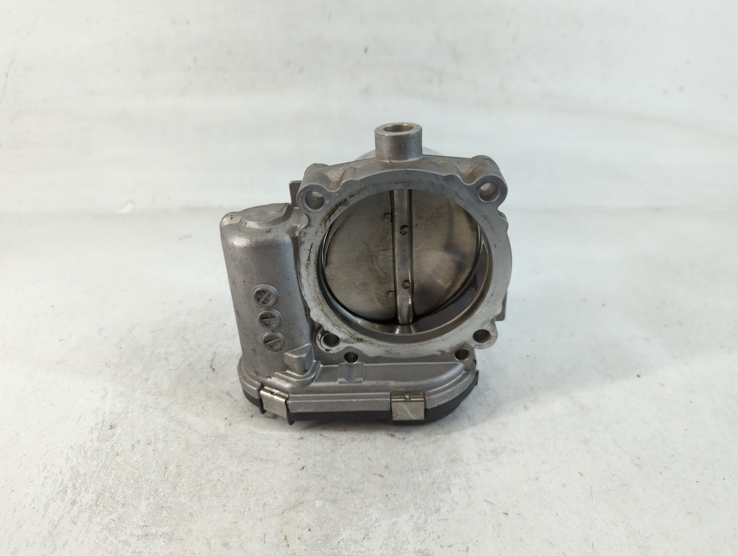 2011-2022 Dodge Challenger Throttle Body P/N:0 280 750 570 05184349AC Fits OEM Used Auto Parts - Oemusedautoparts1.com