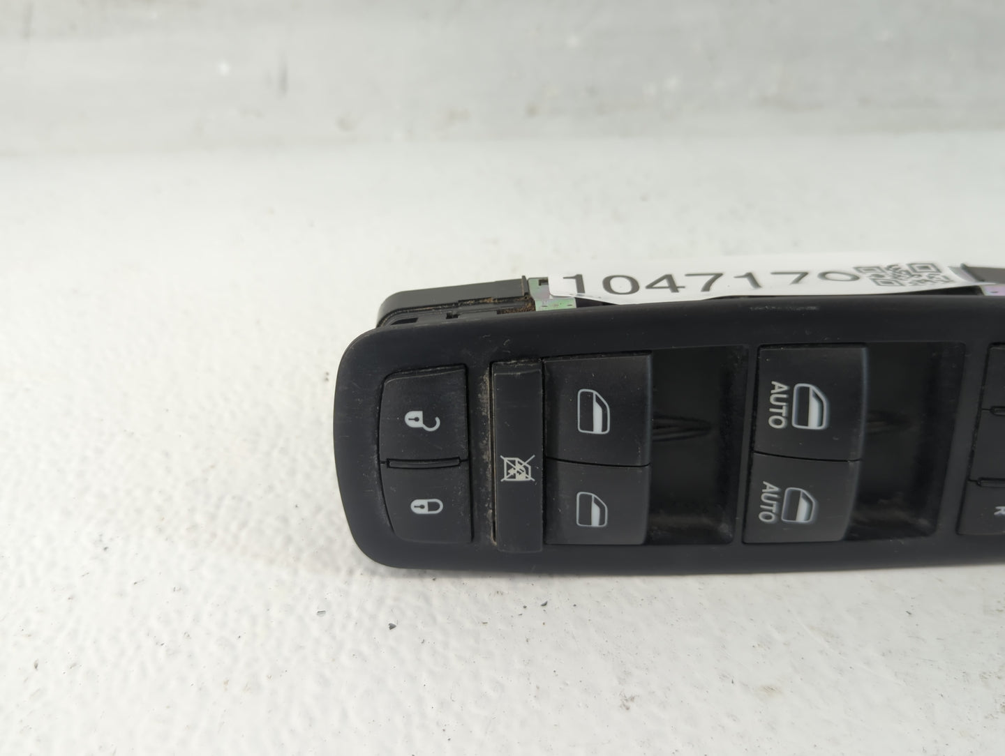 2011-2014 Dodge Charger Master Power Window Switch Replacement Driver Side Left P/N:68139805AB Fits OEM Used Auto Parts - Oe