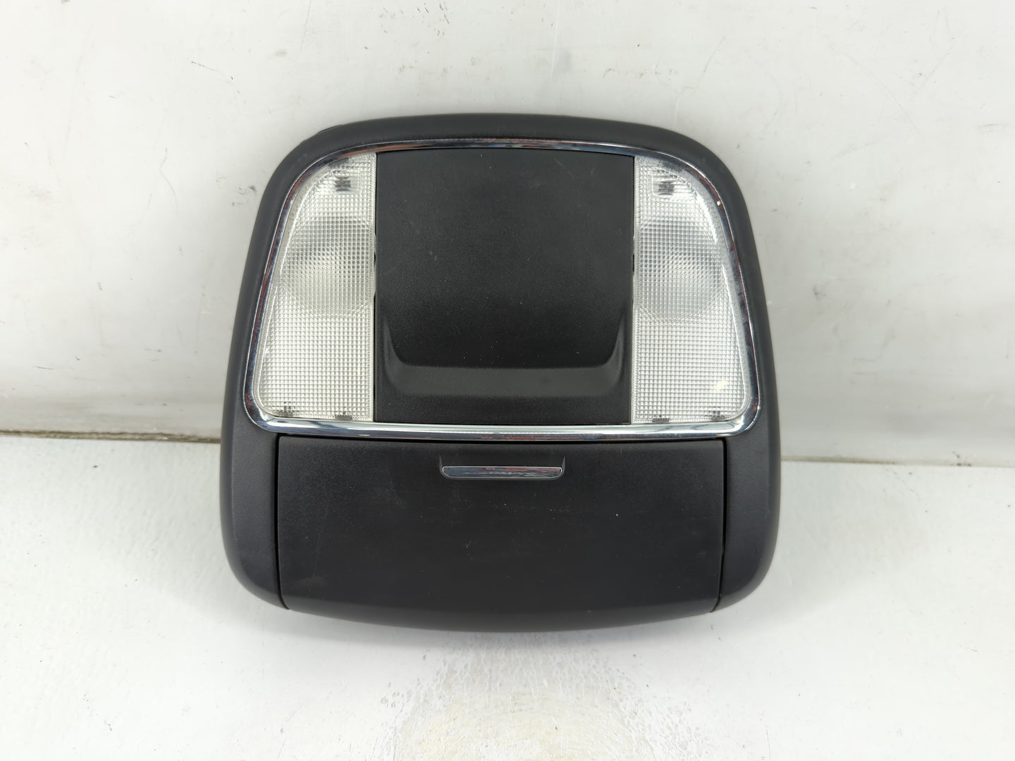 2011-2014 Dodge Charger Overhead Roof Console 1047726 - Oemusedautoparts1.com