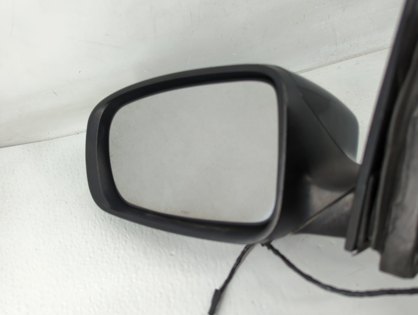 2011-2014 Dodge Charger Driver Side View Mirror - Left Door Mirror OEM Used - Oemusedautoparts1.com