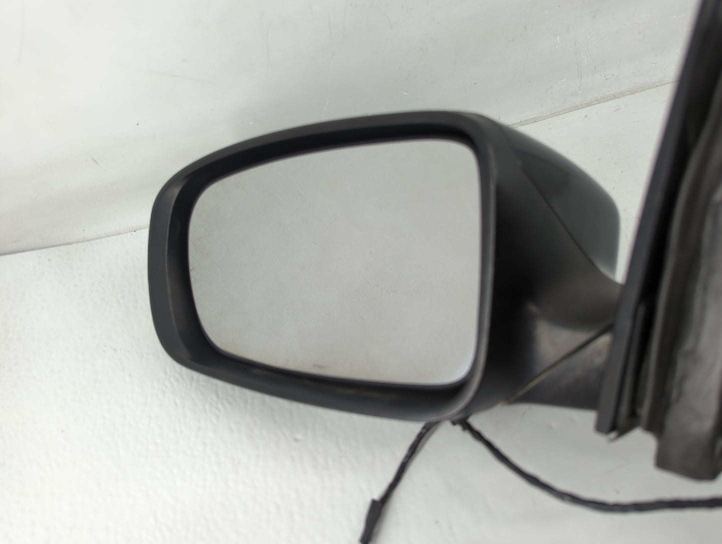 2011-2014 Dodge Charger Driver Side View Mirror - Left Door Mirror OEM Used - Oemusedautoparts1.com
