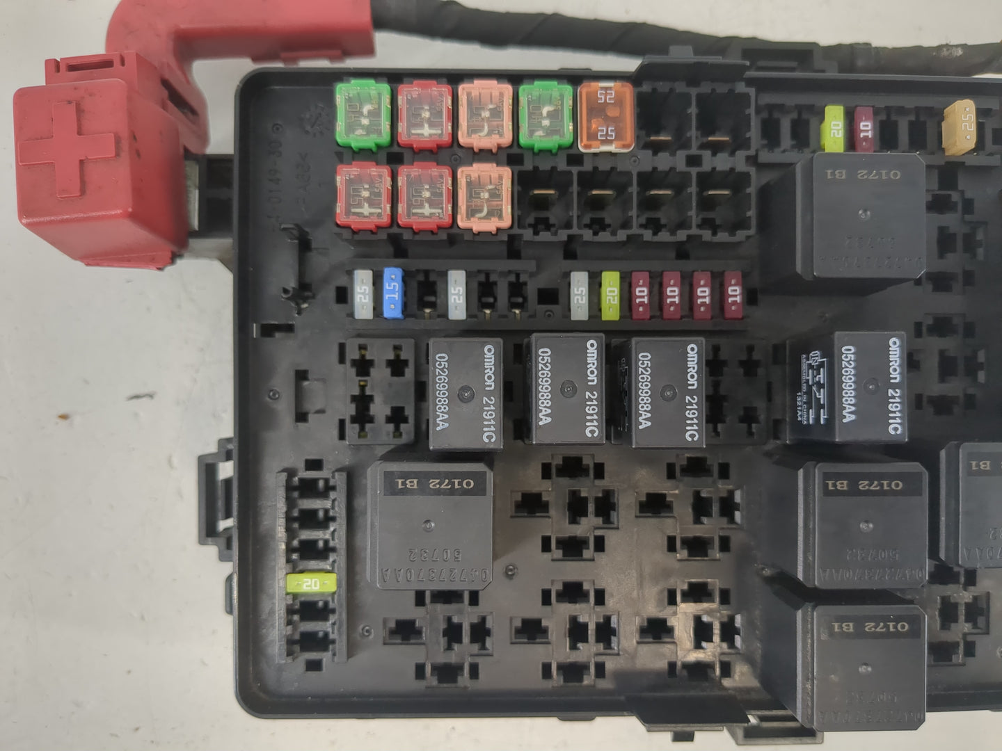 2012-2014 Dodge Charger Fusebox Fuse Box Panel Relay Module P/N:P68083975AB Fits Fits 2012 2013 2014 OEM Used Auto Parts - O