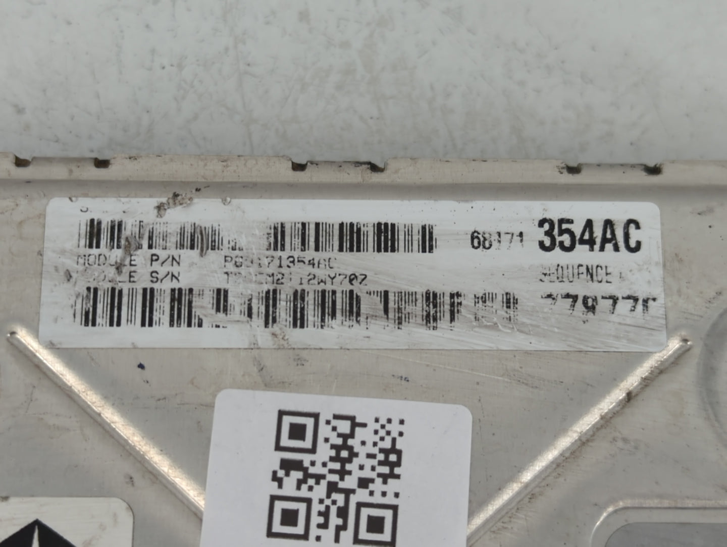 2013 Dodge Charger PCM Engine Control Computer ECU ECM PCU OEM P/N:P68171352AC P05150696AC Fits OEM Used Auto Parts - Oemuse