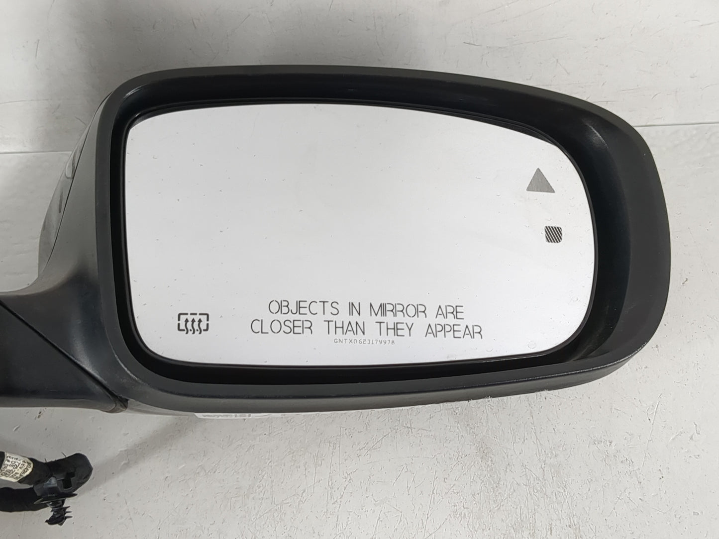 2011-2014 Dodge Charger Passenger Side View Mirror - Right Door Mirror OEM Used - Oemusedautoparts1.com