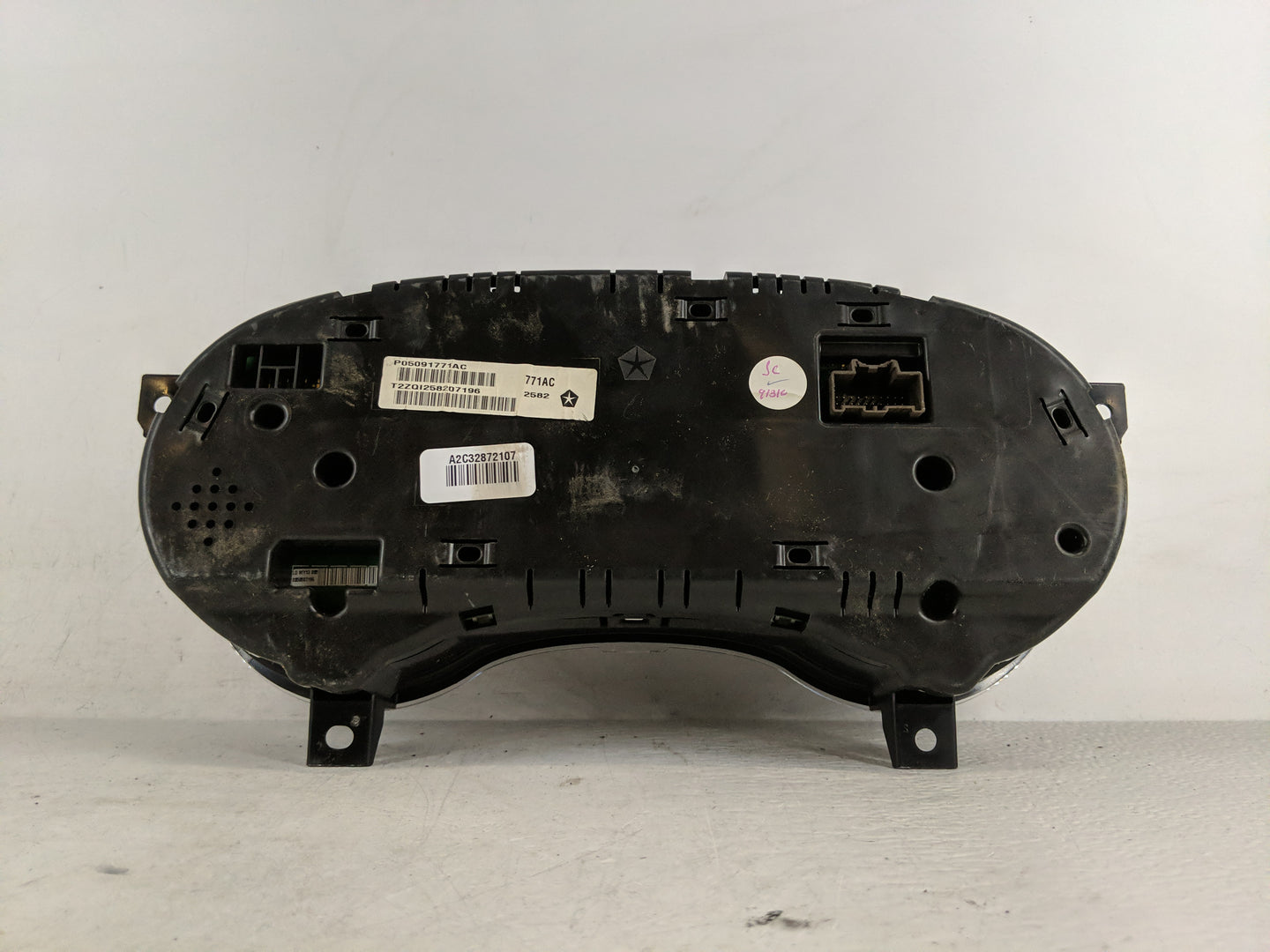 2013 Dodge Charger Instrument Cluster Speedometer Gauges P/N:P05091771AC Fits OEM Used Auto Parts - Oemusedautoparts1.com