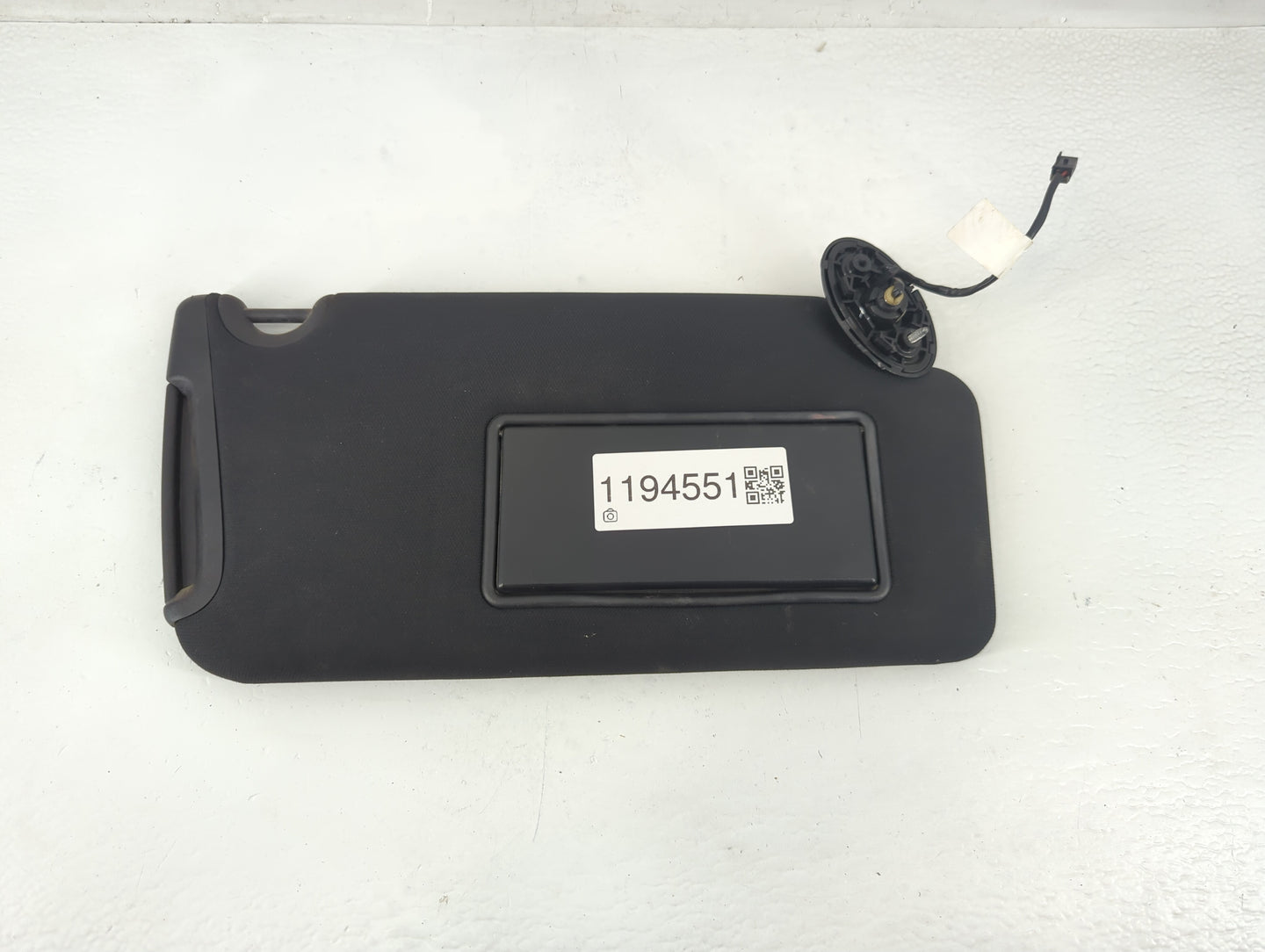 2011-2014 Dodge Charger Sun Visor Shade Replacement Passenger Right Mirror Fits Fits 2011 2013 2014 OEM Used Auto Parts - Oe