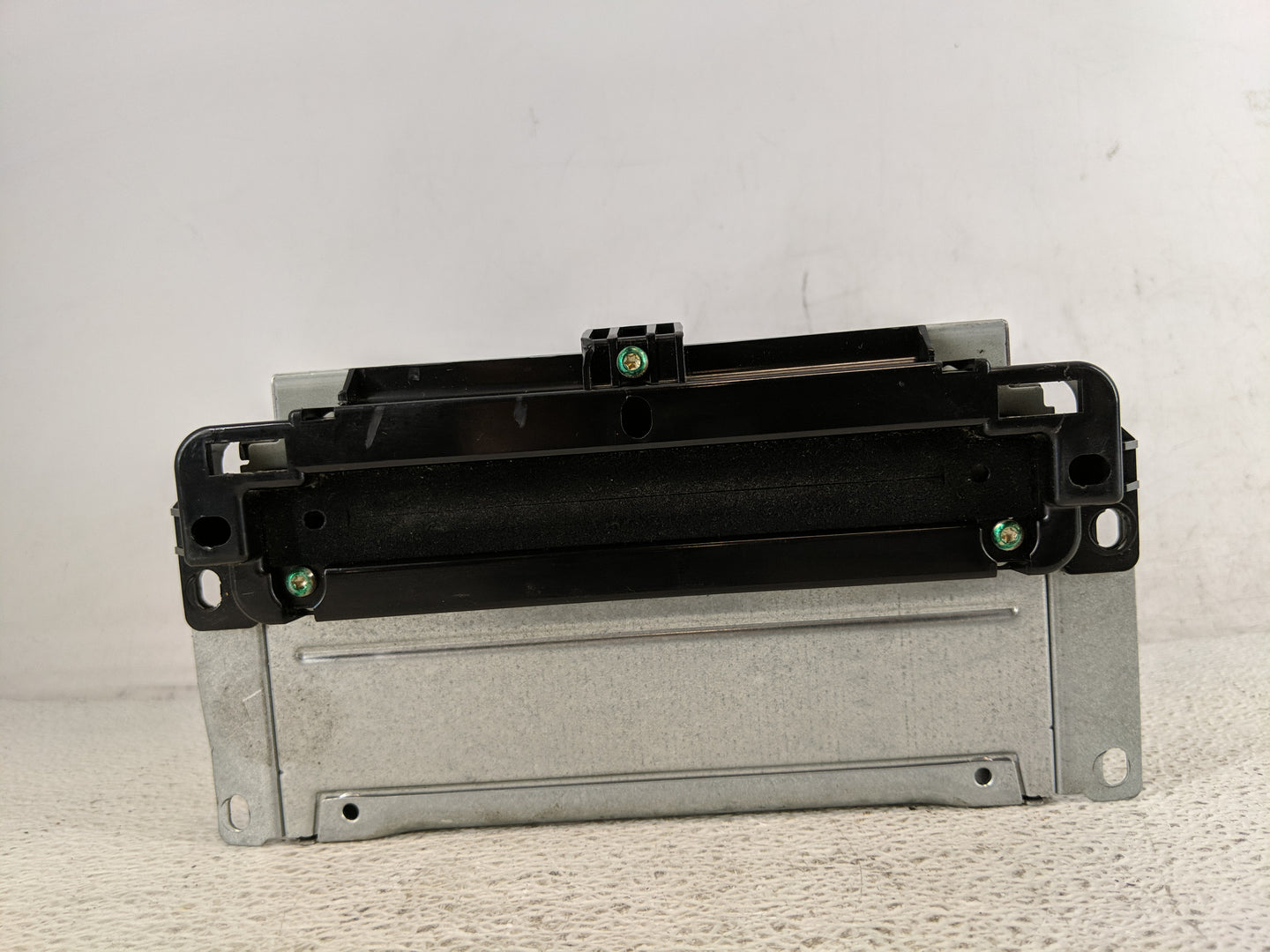 2013-2014 Dodge Charger Radio AM FM Cd Player Receiver Replacement P/N:P05091922AB Fits Fits 2013 2014 OEM Used Auto Parts -