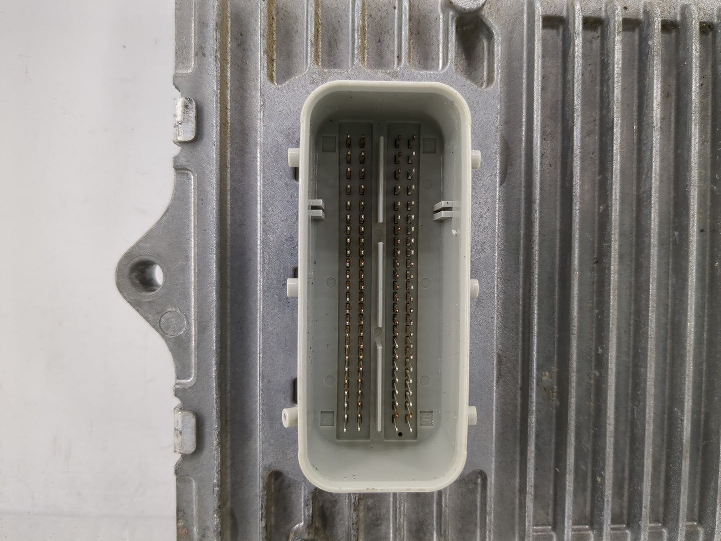 2013 Dodge Charger PCM Engine Control Computer ECU ECM PCU OEM P/N:68171339A P05150723AC Fits OEM Used Auto Parts - Oemuseda