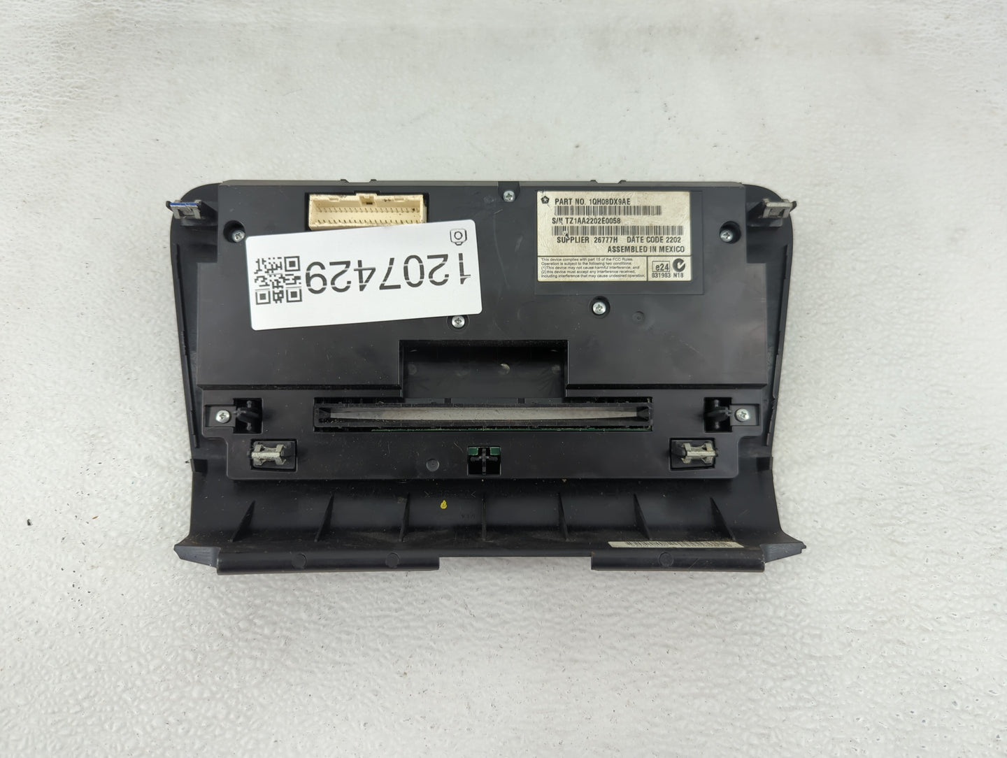 2011-2014 Dodge Charger Climate Control Module Temperature AC/Heater Replacement P/N:1QH08DX9AE Fits Fits 2011 2012 2013 201