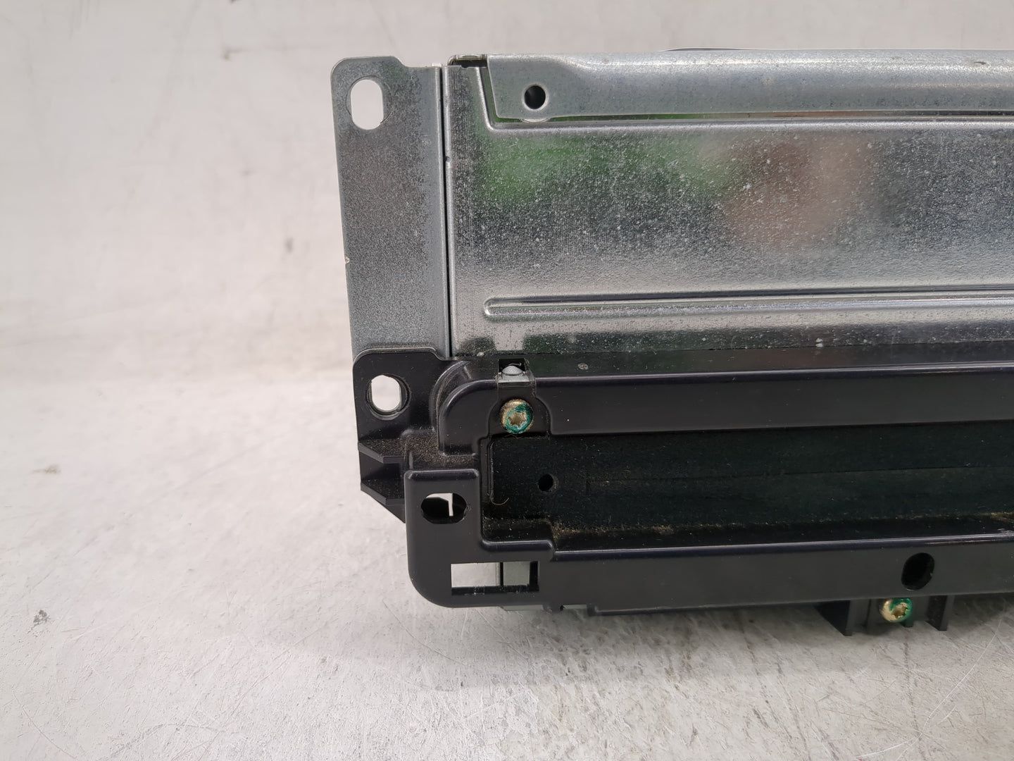 2013-2014 Dodge Charger Radio AM FM Cd Player Receiver Replacement P/N:P05091922AB Fits Fits 2013 2014 OEM Used Auto Parts -