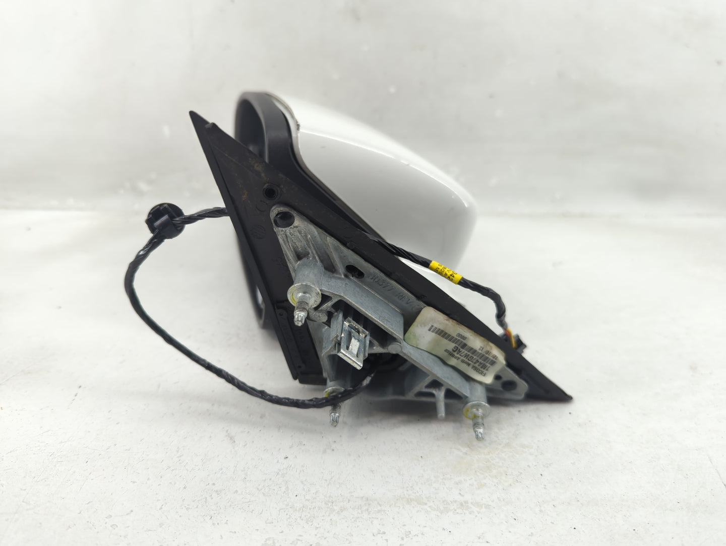 2011-2014 Dodge Charger Driver Side View Mirror - Left Door Mirror OEM Used - Oemusedautoparts1.com