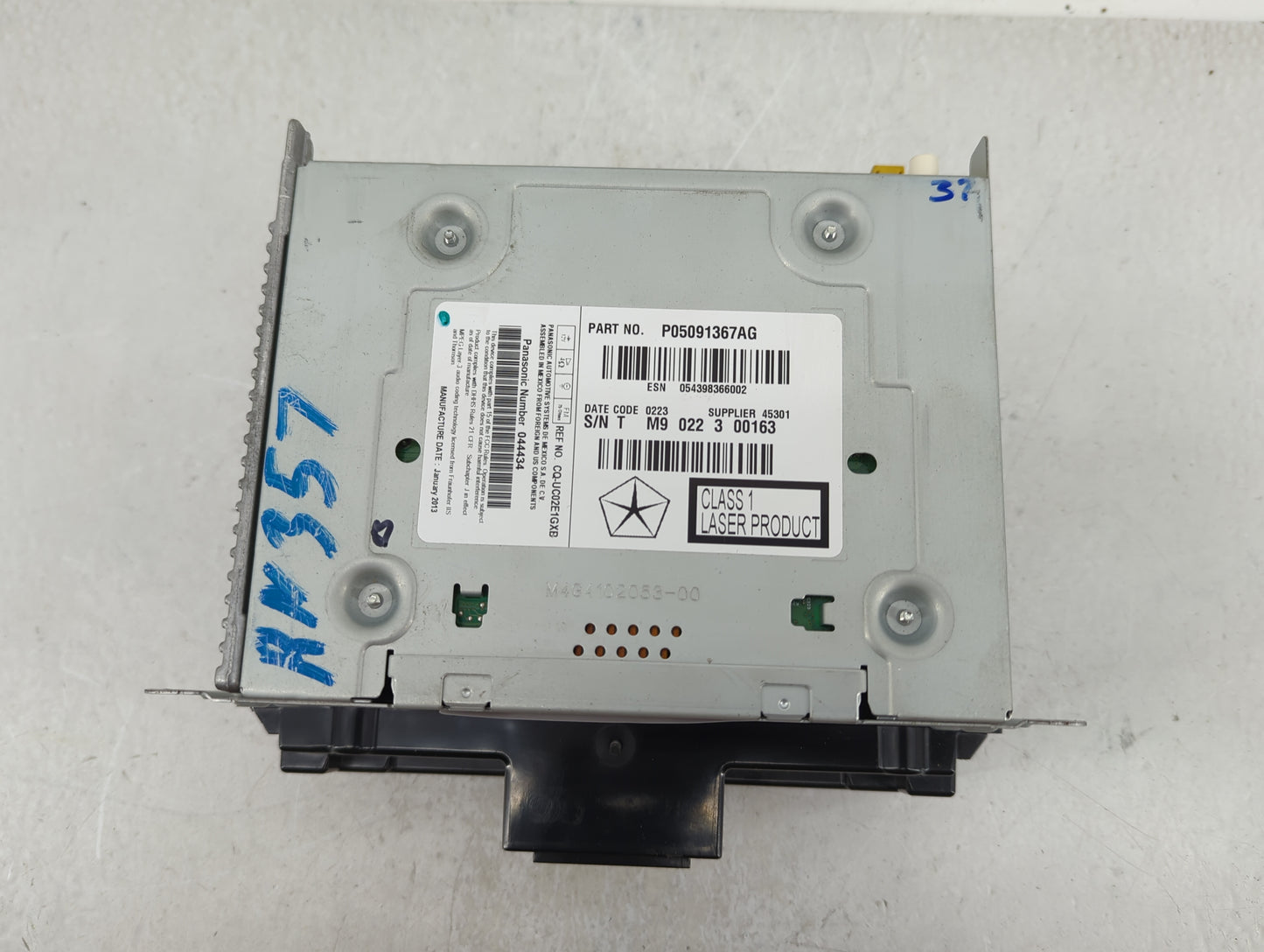 2014 Dodge Charger Radio AM FM Cd Player Receiver Replacement P/N:05091367AG Fits OEM Used Auto Parts - Oemusedautoparts1.co