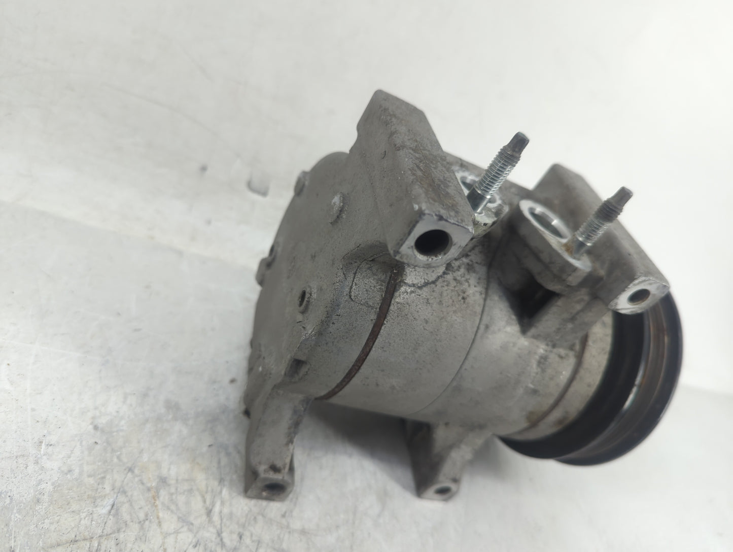 2011-2013 Dodge Charger Air Conditioning A/c Ac Compressor Oem - Oemusedautoparts1.com