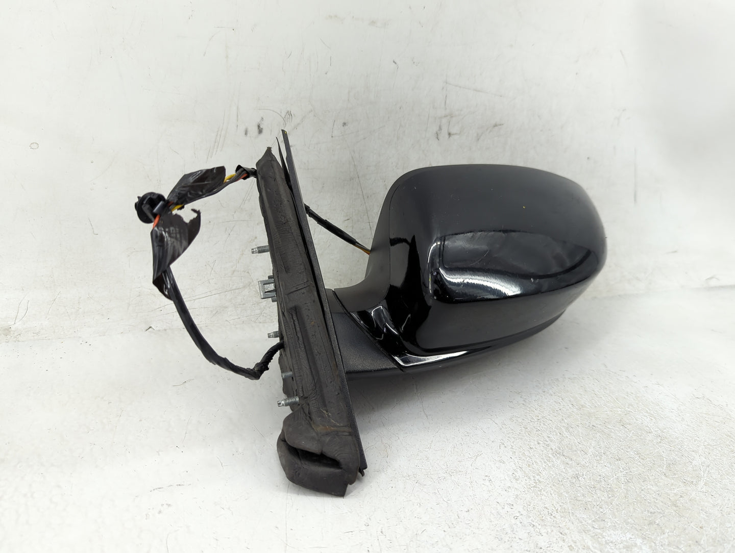 2011-2014 Dodge Charger Driver Side View Mirror - Left Door Mirror OEM Used - Oemusedautoparts1.com