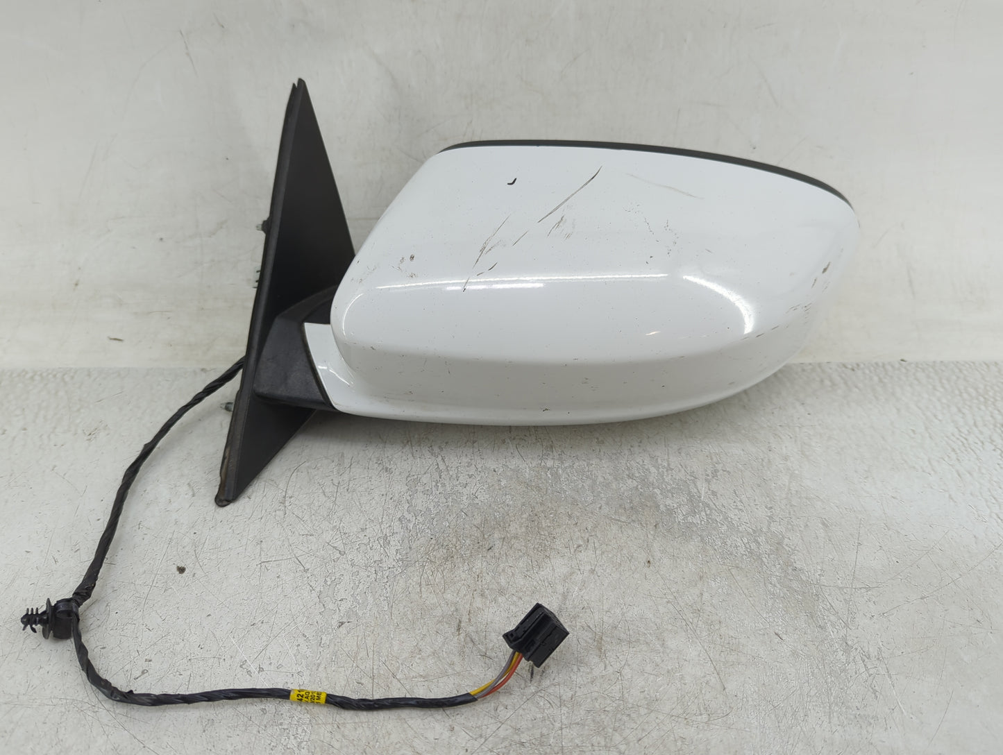 2011-2014 Dodge Charger Driver Side View Mirror - Left Door Mirror OEM Used - Oemusedautoparts1.com