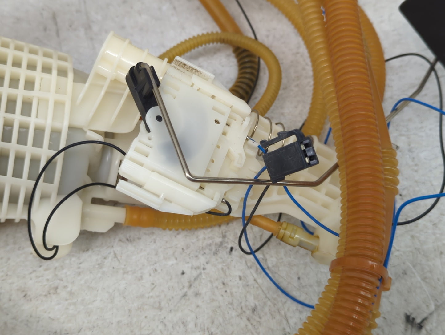 2006-2021 Dodge Charger Electrical Gas Fuel Pump Assembly - Oemusedautoparts1.com