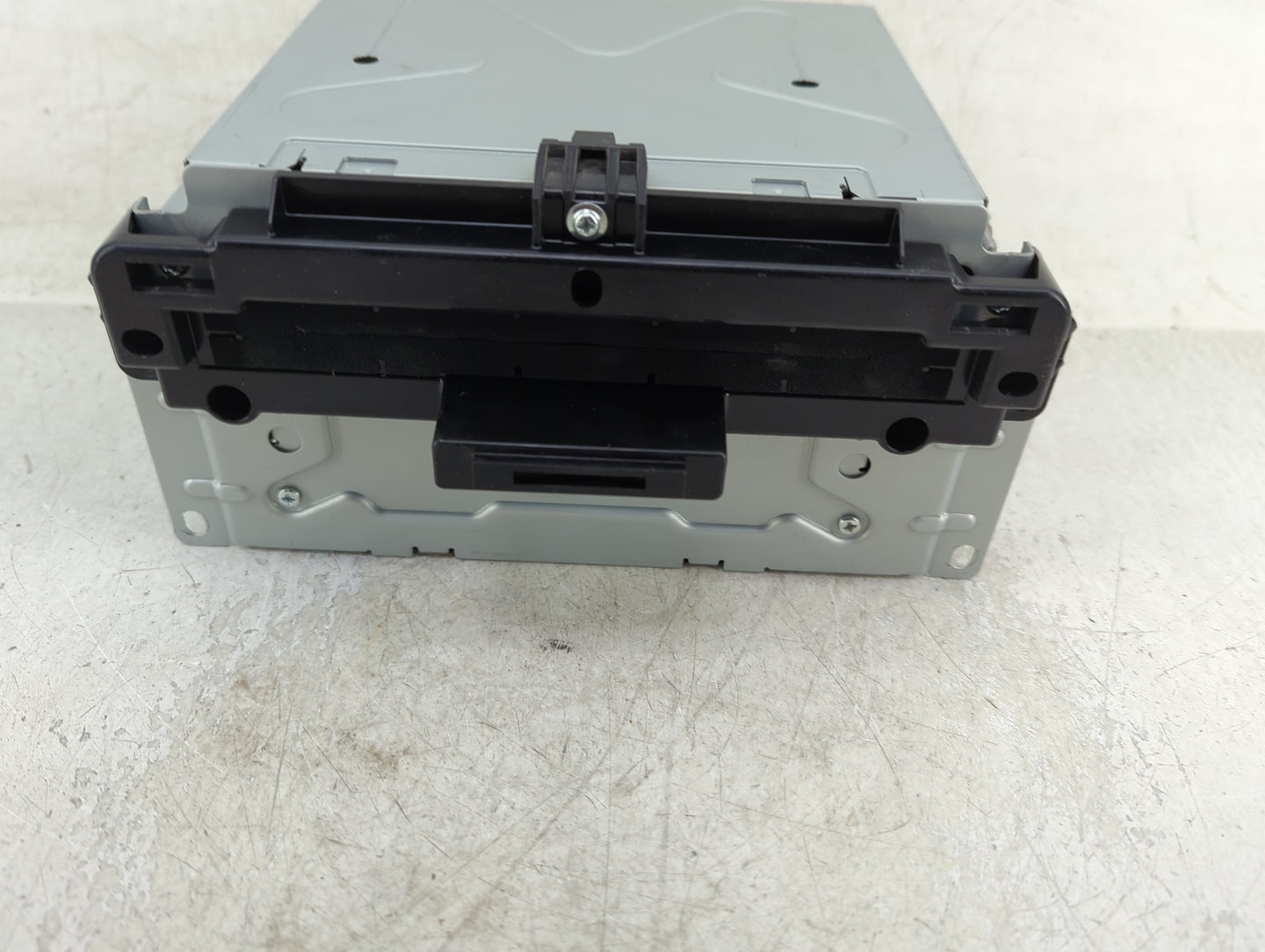 2013-2014 Dodge Charger Radio AM FM Cd Player Receiver Replacement P/N:P05091366AE Fits Fits 2013 2014 OEM Used Auto Parts -