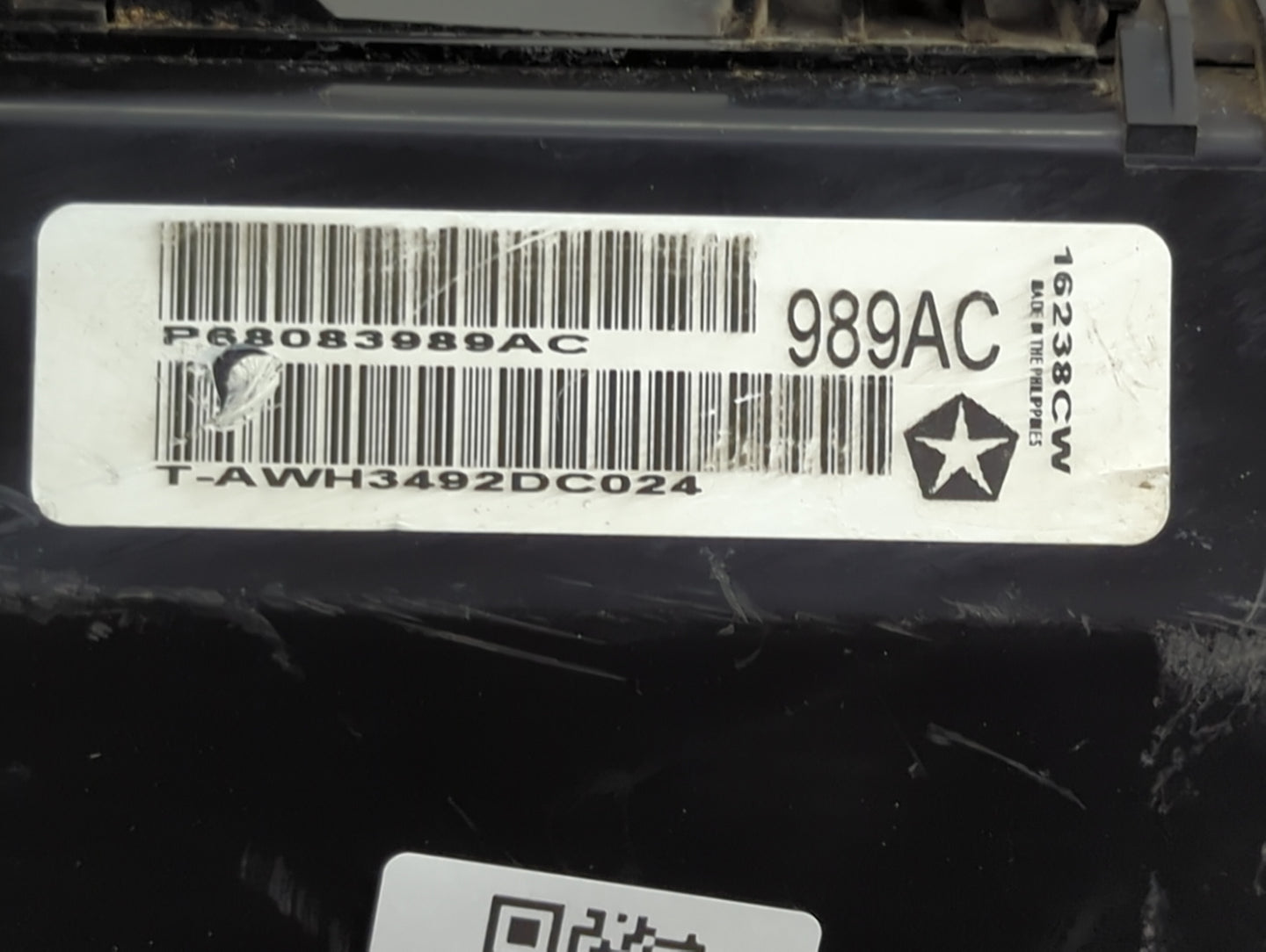 2012-2014 Dodge Charger Fusebox Fuse Box Panel Relay Module P/N:P68083989AC T-AWH3492DC024, 7154-7411-30 Fits Fits 2012 2013