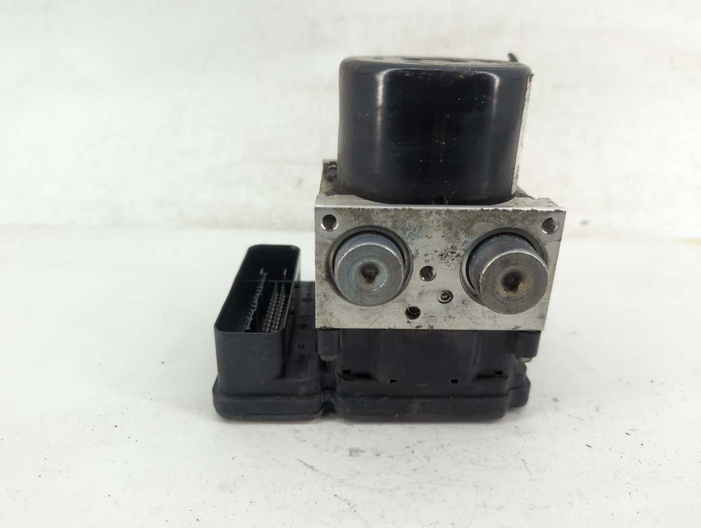 2013-2014 Dodge Charger ABS Pump Control Module Replacement P/N:68224181AB Fits Fits 2013 2014 OEM Used Auto Parts - Oemused
