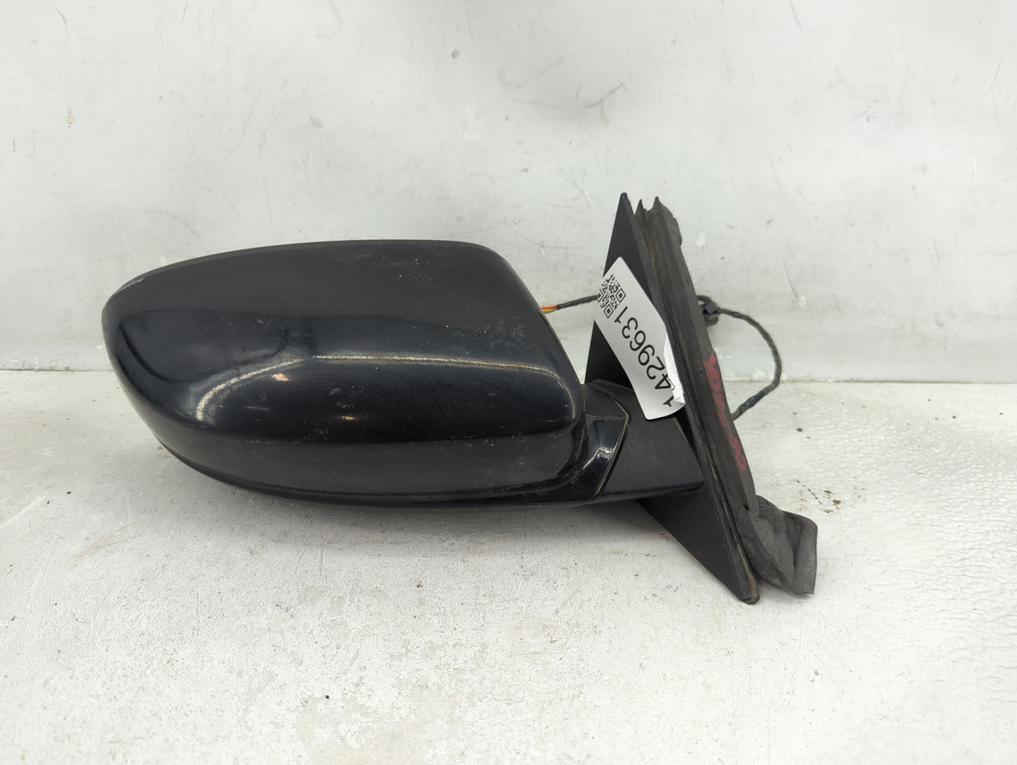 2011-2014 Dodge Charger Passenger Side View Mirror - Right Door Mirror OEM Used - Oemusedautoparts1.com