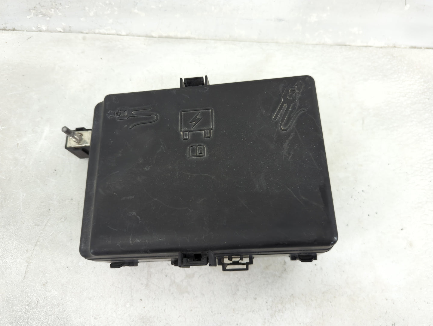 2012-2014 Dodge Charger Fusebox Fuse Box Panel Relay Module P/N:P68083989AC Fits Fits 2012 2013 2014 OEM Used Auto Parts - O