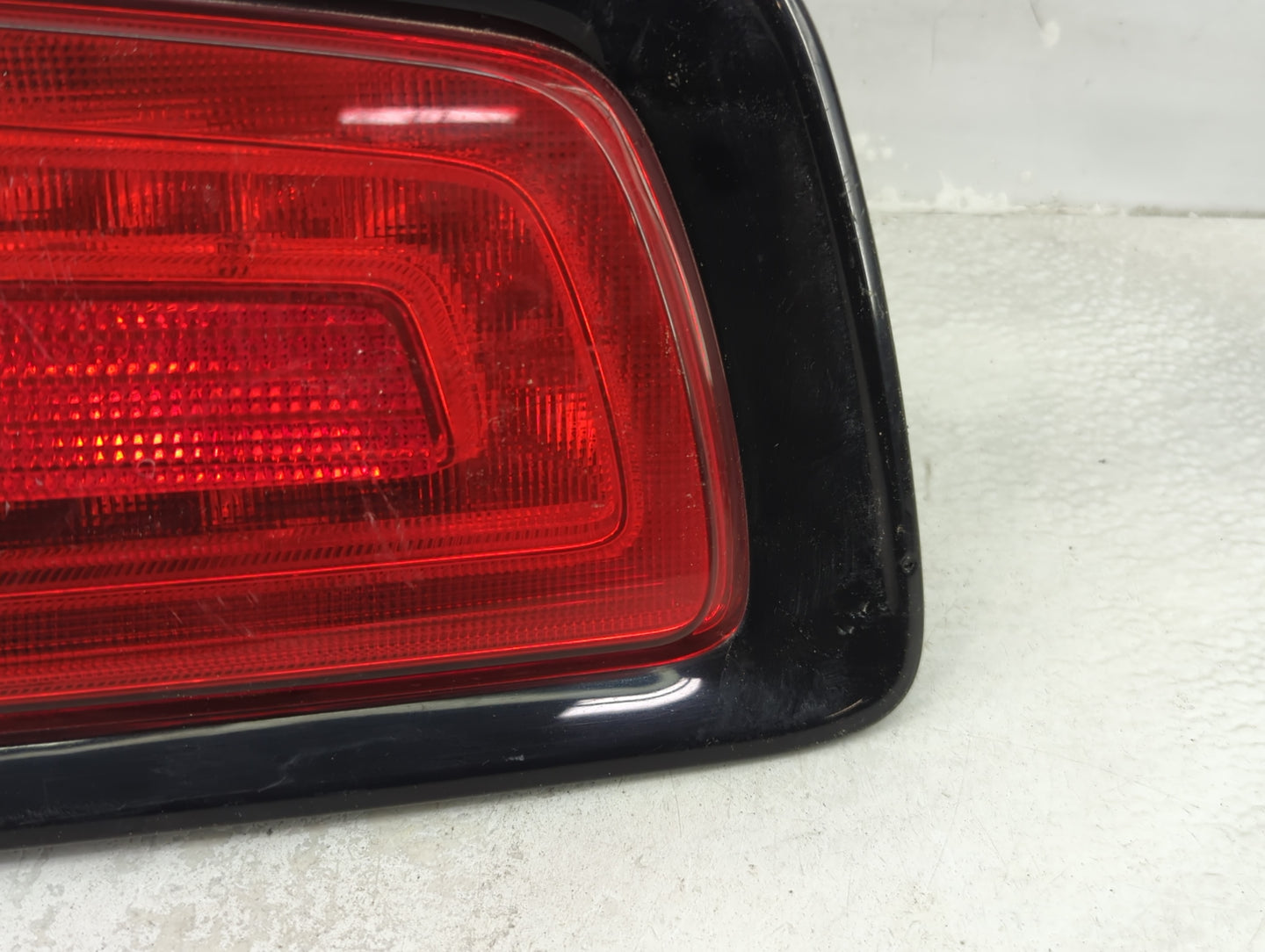 2011-2014 Dodge Charger Tail Light Assembly Passenger Right OEM Fits Fits 2011 2012 2013 2014 OEM Used Auto Parts - Oemuseda