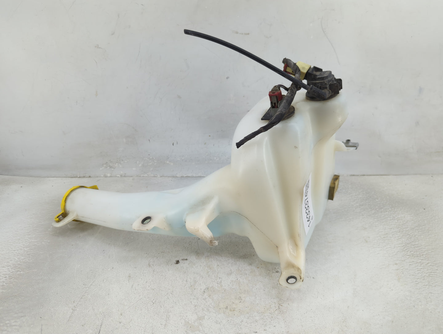 2011-2022 Dodge Charger Windshield Washer Fluid Reservoir Bottle Oem - Oemusedautoparts1.com