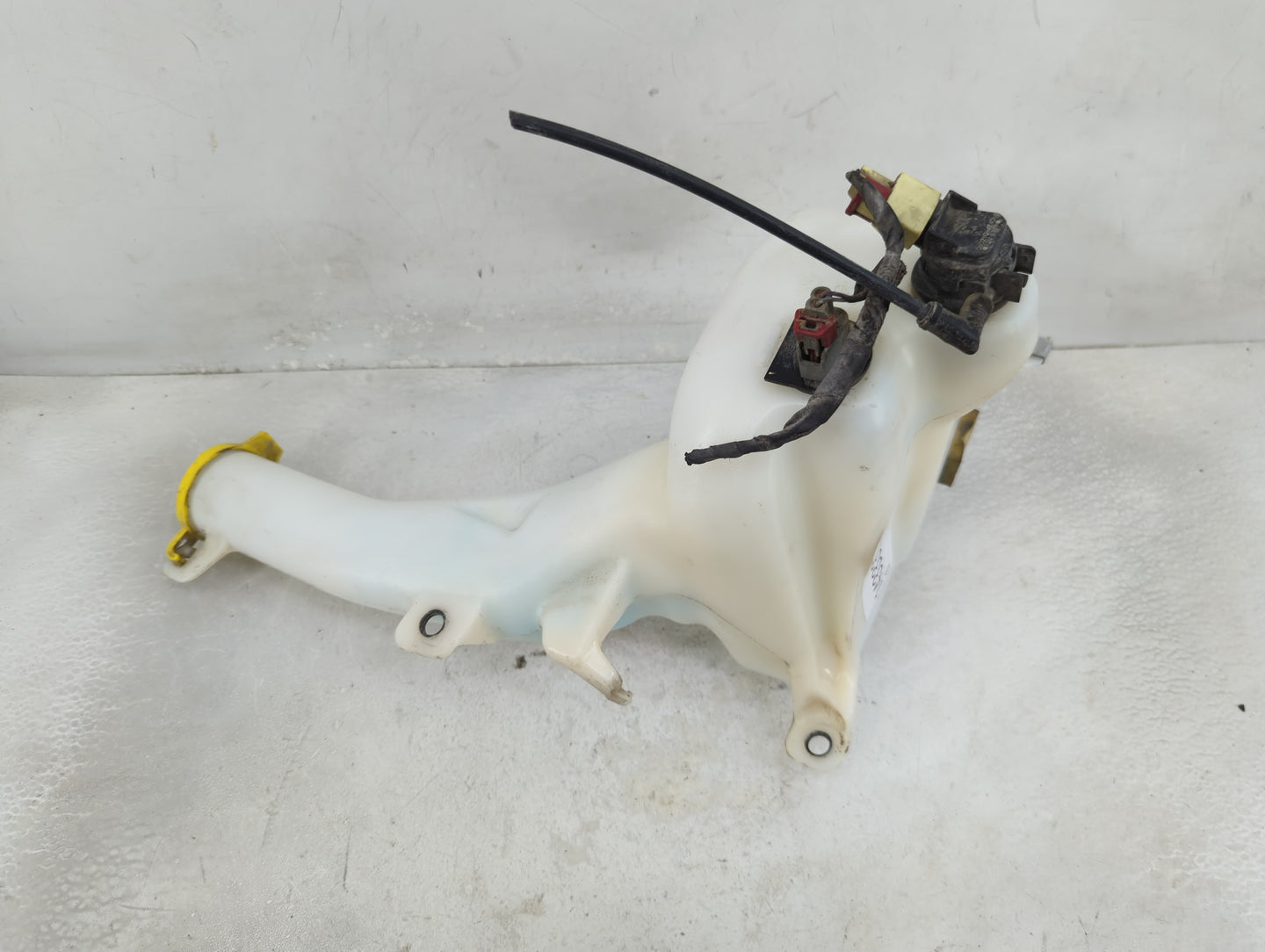 2011-2022 Dodge Charger Windshield Washer Fluid Reservoir Bottle Oem - Oemusedautoparts1.com