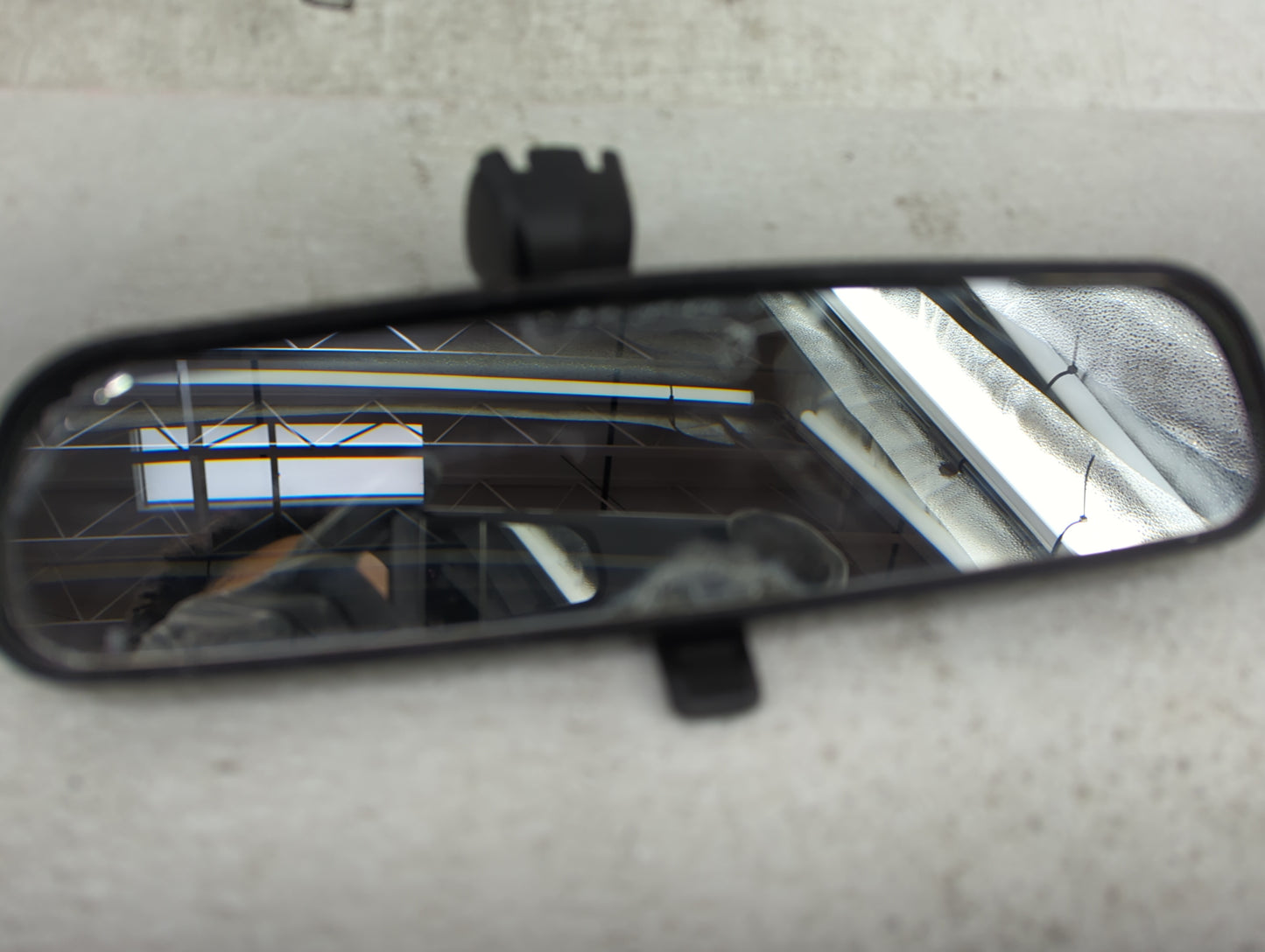 2011-2014 Dodge Charger Interior Rear View Mirror Replacement OEM P/N:E11015617 E11025617 Fits OEM Used Auto Parts - Oemused