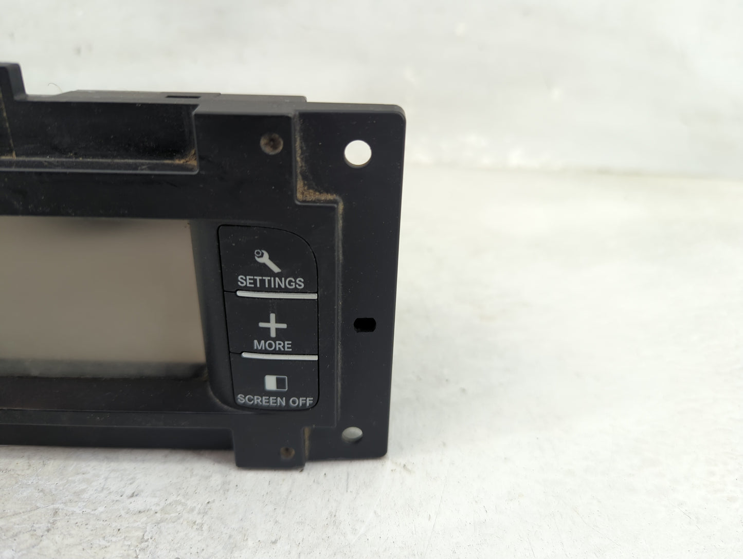 2013-2014 Dodge Charger Radio AM FM Cd Player Receiver Replacement P/N:05064630AH Fits Fits 2013 2014 OEM Used Auto Parts - 