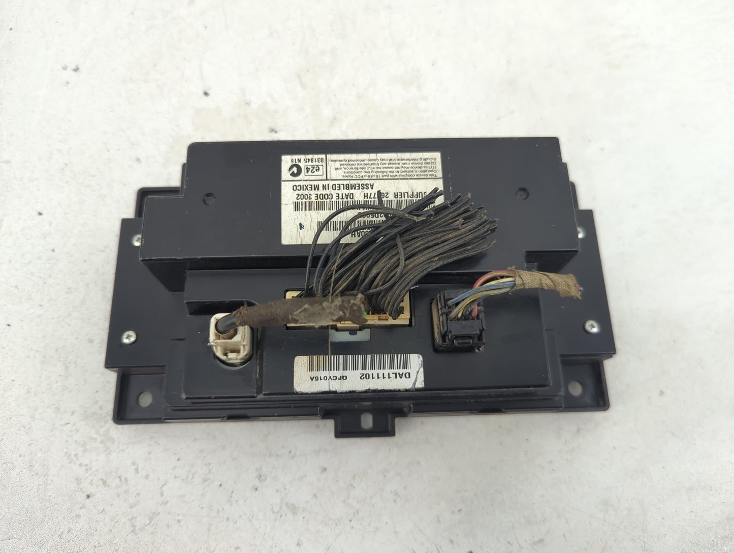 2013-2014 Dodge Charger Radio AM FM Cd Player Receiver Replacement P/N:05064630AH Fits Fits 2013 2014 OEM Used Auto Parts - 