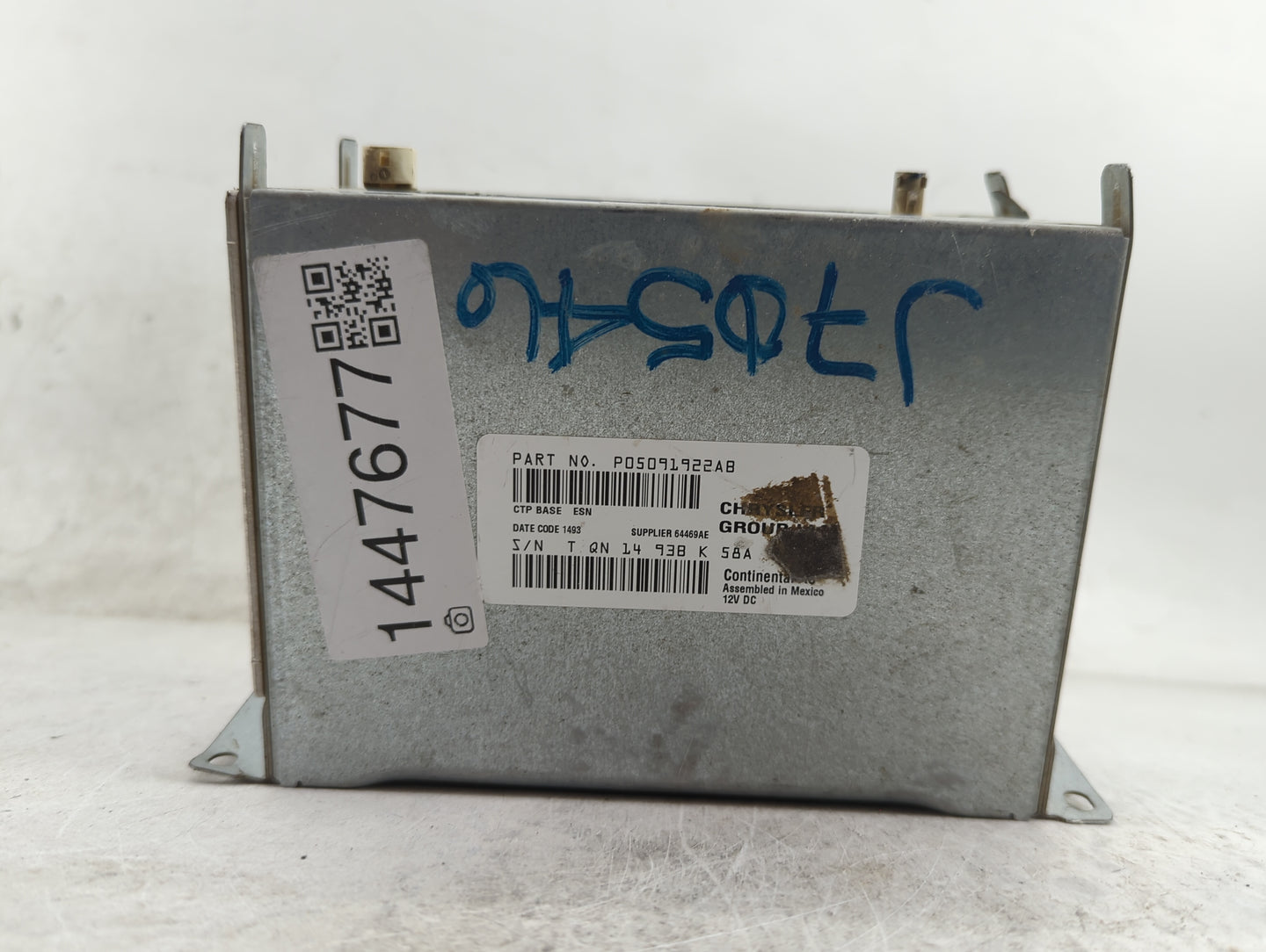 2013-2014 Dodge Charger Radio AM FM Cd Player Receiver Replacement P/N:P05091922AB AB13147BK58A, A2C00181400 Fits Fits 2013 
