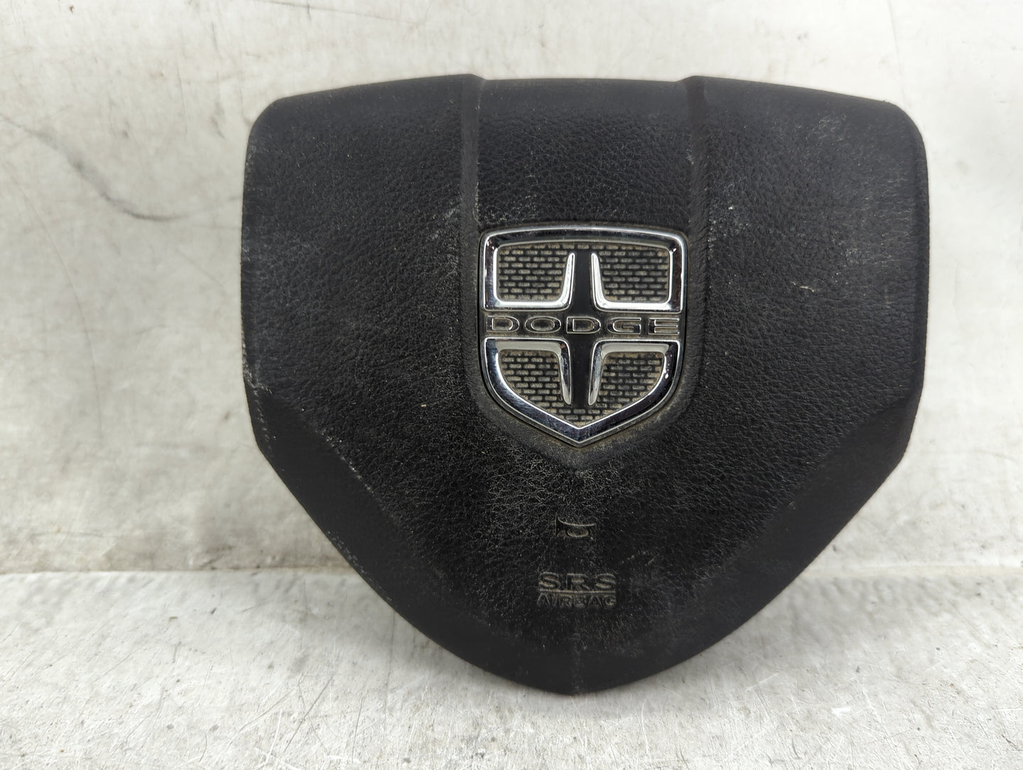 2013 Dodge Charger Air Bag Driver Left Steering Wheel Mounted Black 1459082 - Oemusedautoparts1.com