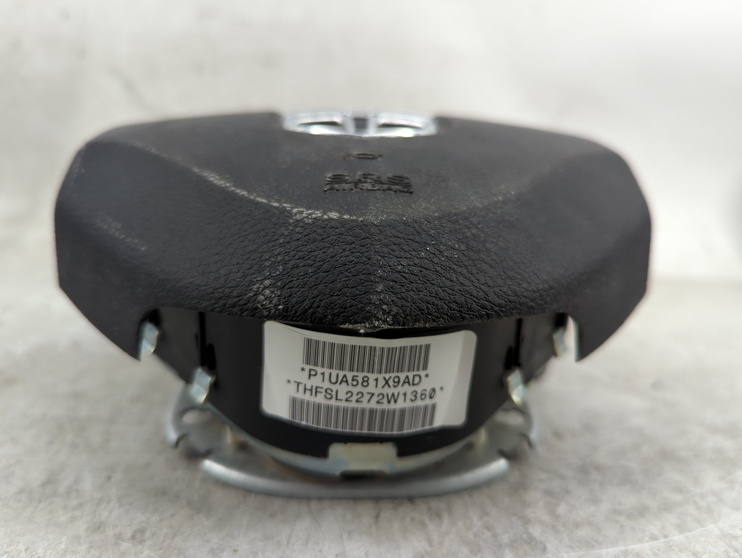 2013 Dodge Charger Air Bag Driver Left Steering Wheel Mounted Black 1459082 - Oemusedautoparts1.com
