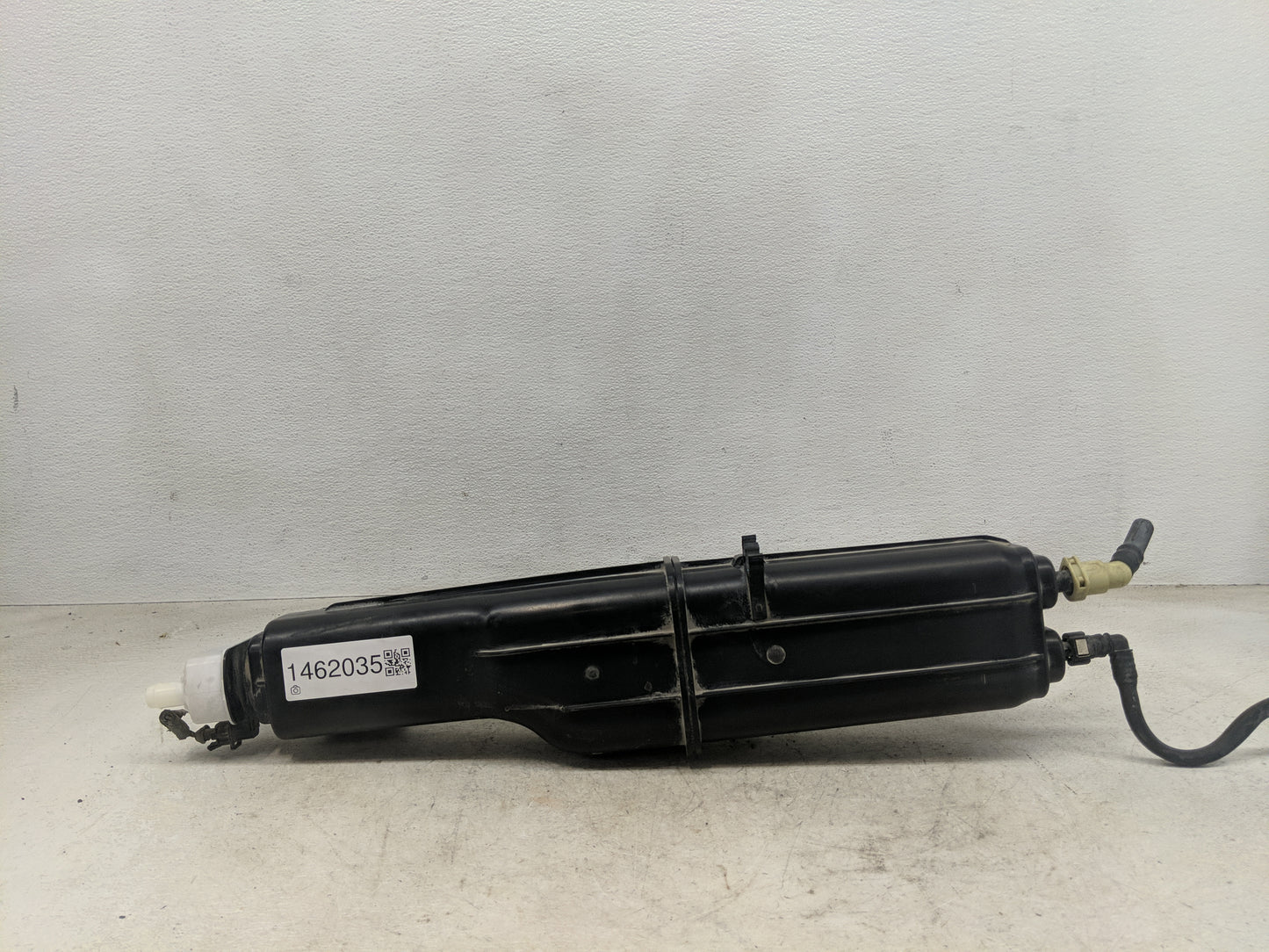 2013 Dodge Charger Fuel Vapor Charcoal Canister - Oemusedautoparts1.com