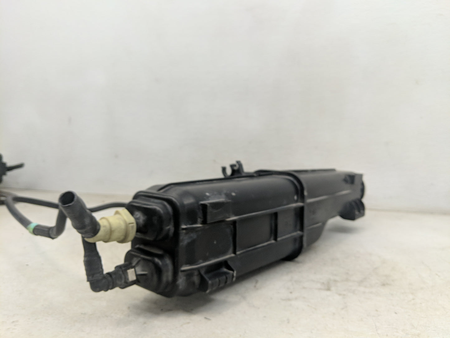 2013 Dodge Charger Fuel Vapor Charcoal Canister - Oemusedautoparts1.com