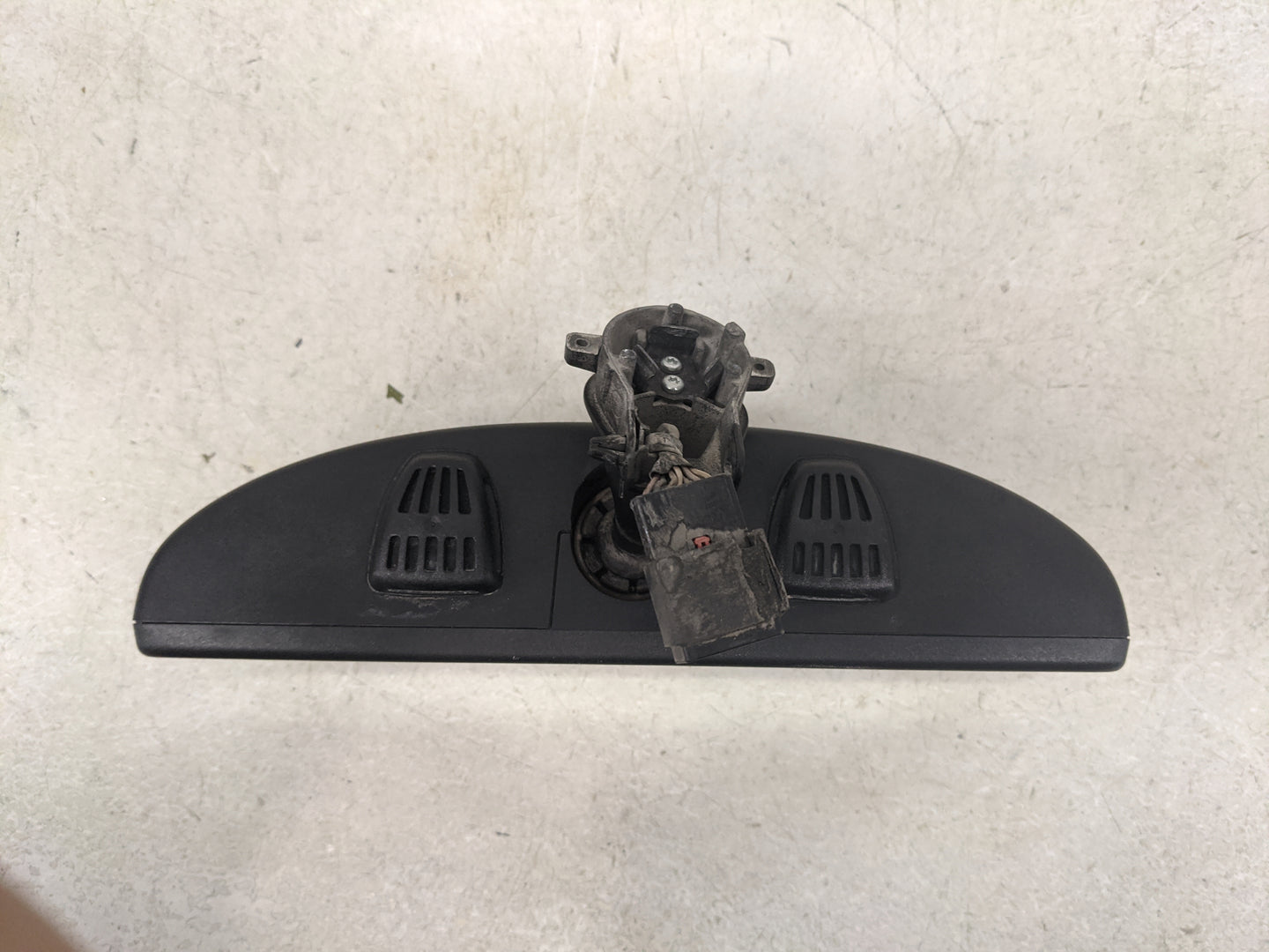 2013 Dodge Charger Interior Rear View Mirror Replacement OEM P/N:012171 905-2865, 3701049543, 43070612 Fits OEM Used Auto Pa