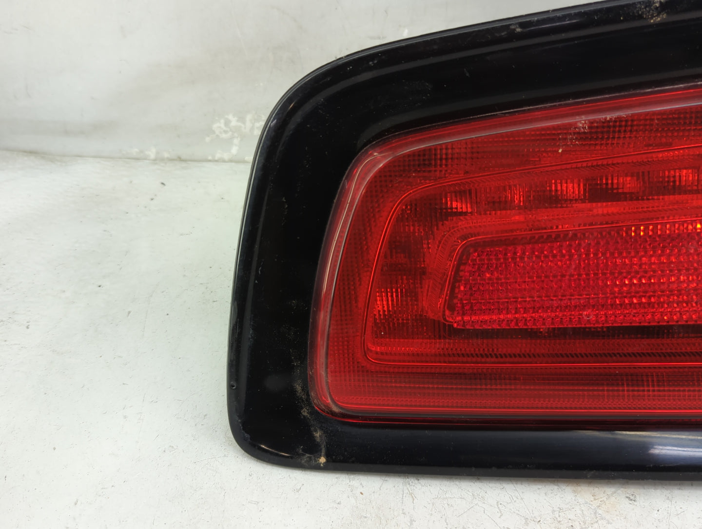 2011-2014 Dodge Charger Driver Left Side Deck Lid Mounted Tail Light 1465307 - Oemusedautoparts1.com