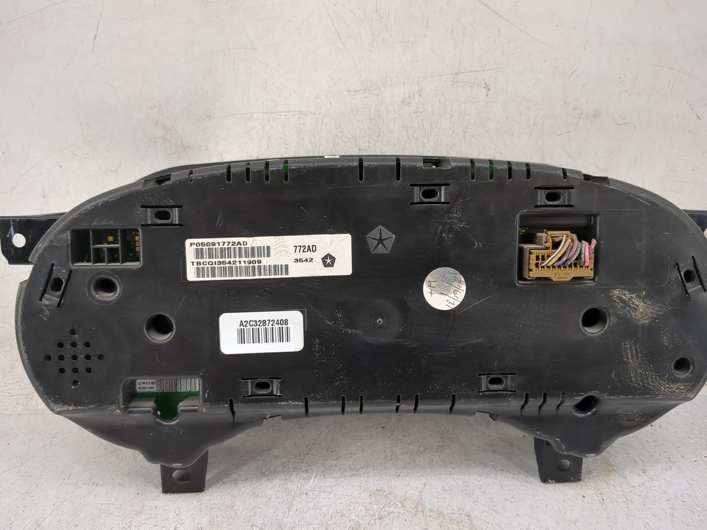 2013 Dodge Charger Instrument Cluster Speedometer Gauges P/N:P05091772AD A2C32872408 Miles: Fits OEM Used Auto Parts - Oemus
