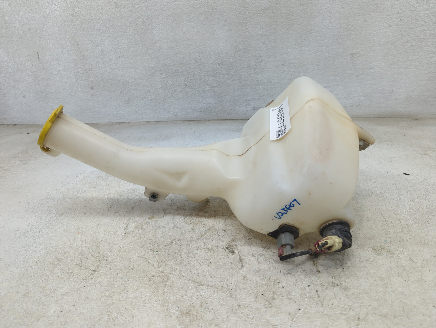 2011-2022 Dodge Charger Windshield Washer Fluid Reservoir Bottle Oem 1465577 - Oemusedautoparts1.com