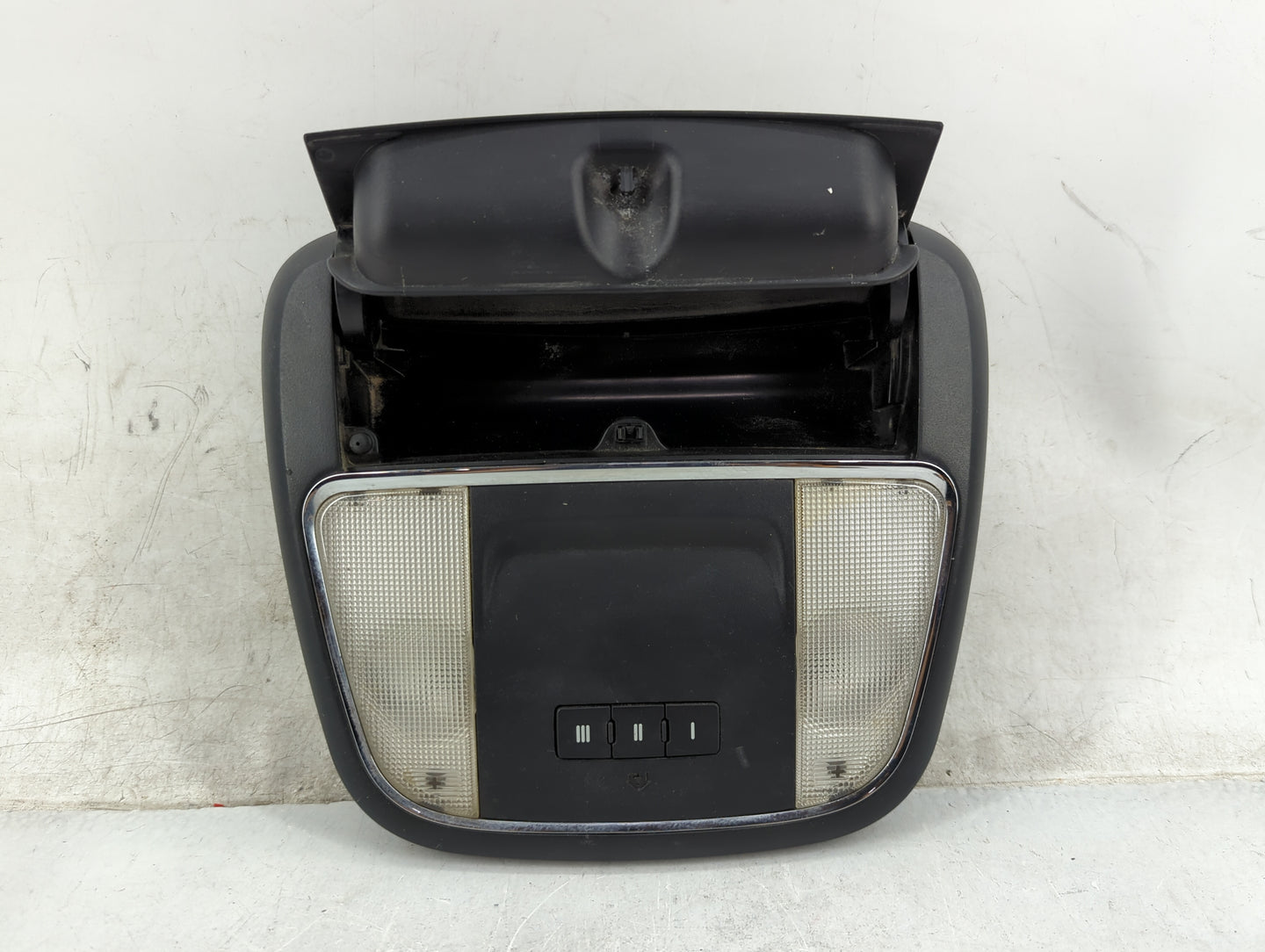 2011-2014 Dodge Charger Overhead Roof Console 1465730 - Oemusedautoparts1.com