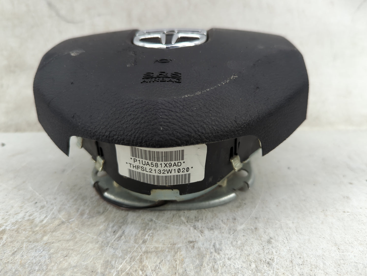 2011-2014 Dodge Charger Air Bag Driver Left Steering Wheel Mounted 1465931 - Oemusedautoparts1.com