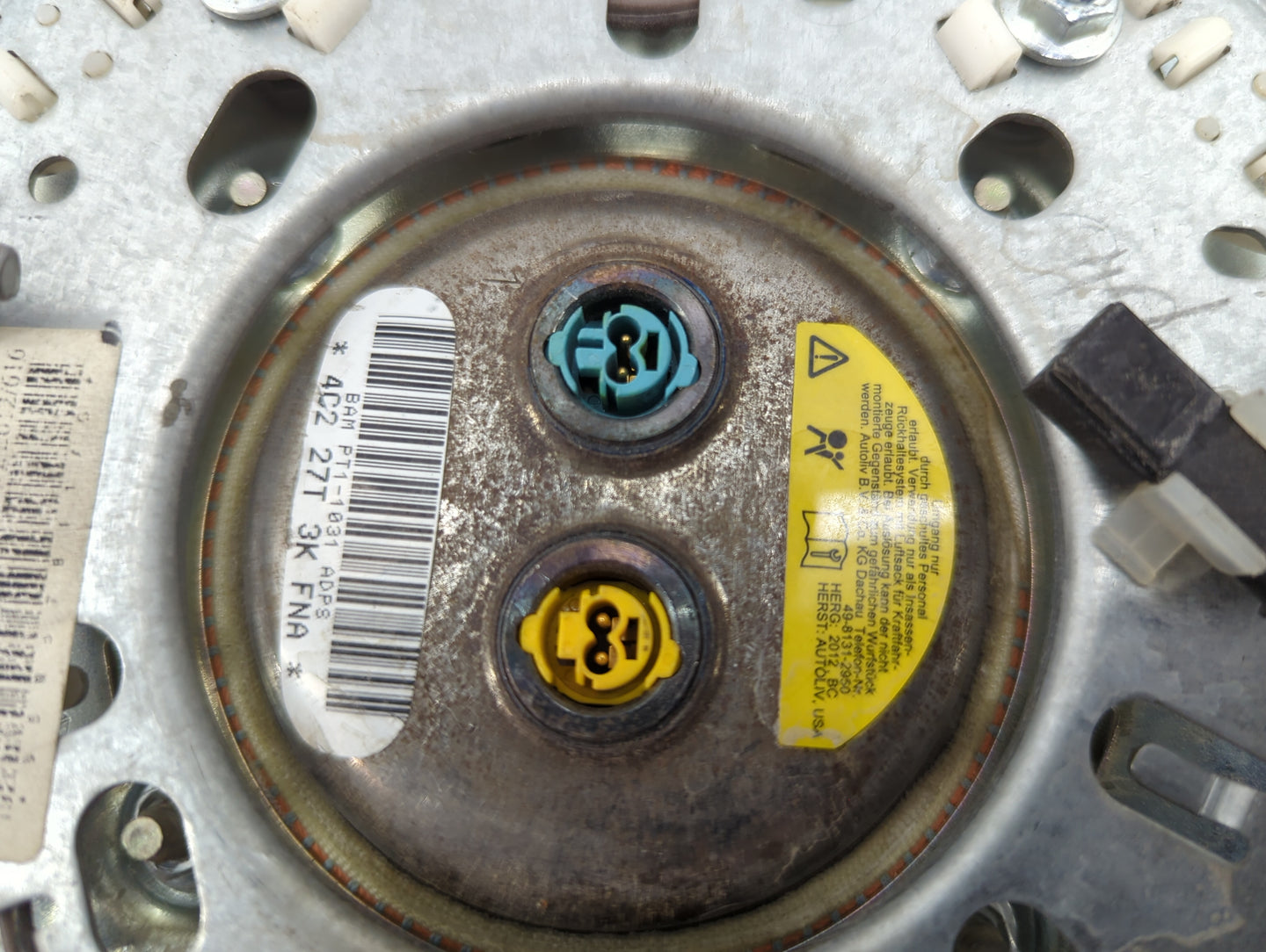 2011-2014 Dodge Charger Air Bag Driver Left Steering Wheel Mounted 1465931 - Oemusedautoparts1.com