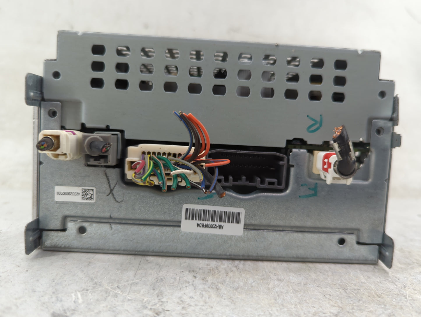 2013-2014 Dodge Charger Radio AM FM Cd Player Receiver Replacement P/N:A2C00181400 ABH2303BFRDA Fits Fits 2013 2014 OEM Used