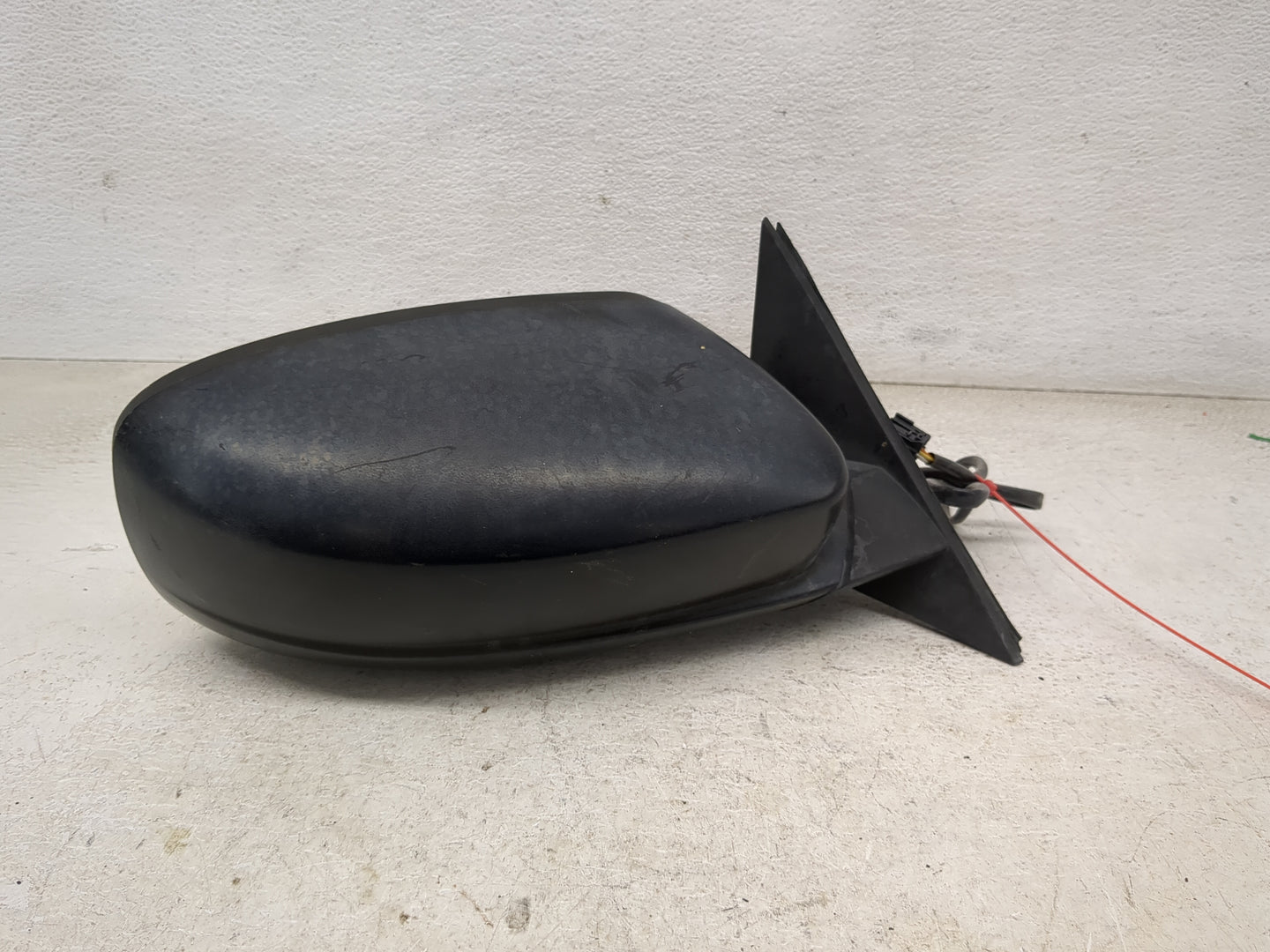 2011-2014 Dodge Charger Passenger Side View Mirror - Right Door Mirror OEM Used - Oemusedautoparts1.com