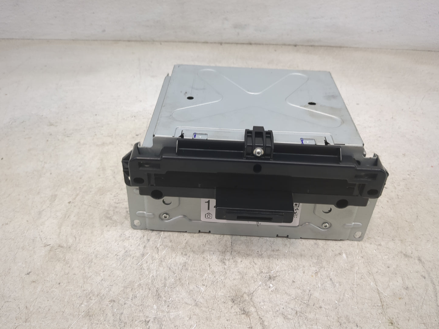 2012-2014 Dodge Charger Radio Speaker Amplifier P05091366af - Oemusedautoparts1.com