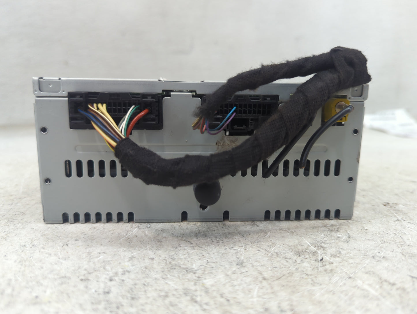 2013 Dodge Charger Radio AM FM Cd Player Receiver Replacement P/N:GB5T-19C107-BF PU-3922L-A, 276-1532-53 Fits OEM Used Auto 
